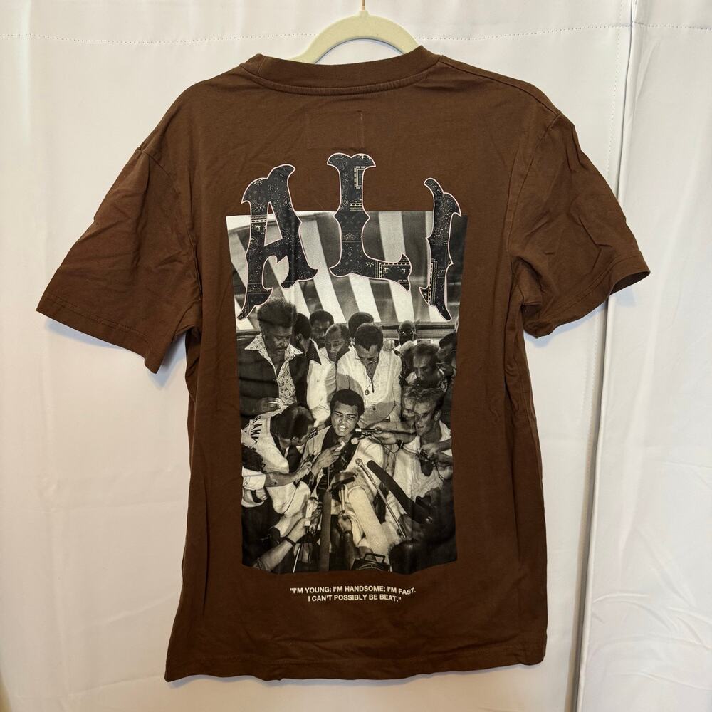 Muhammad Ali The Greatest Brown Tee Shoe Palace Size M 2022 Graphic Shirt